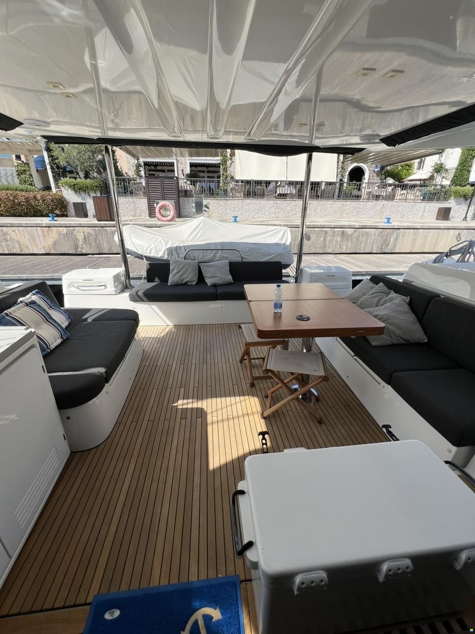 Lagoon 50