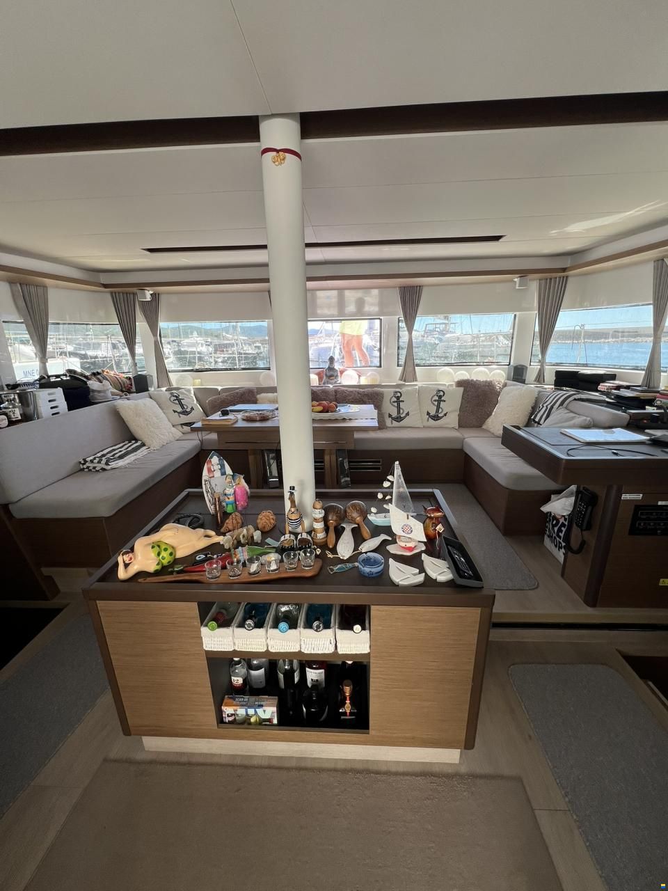 Lagoon 50