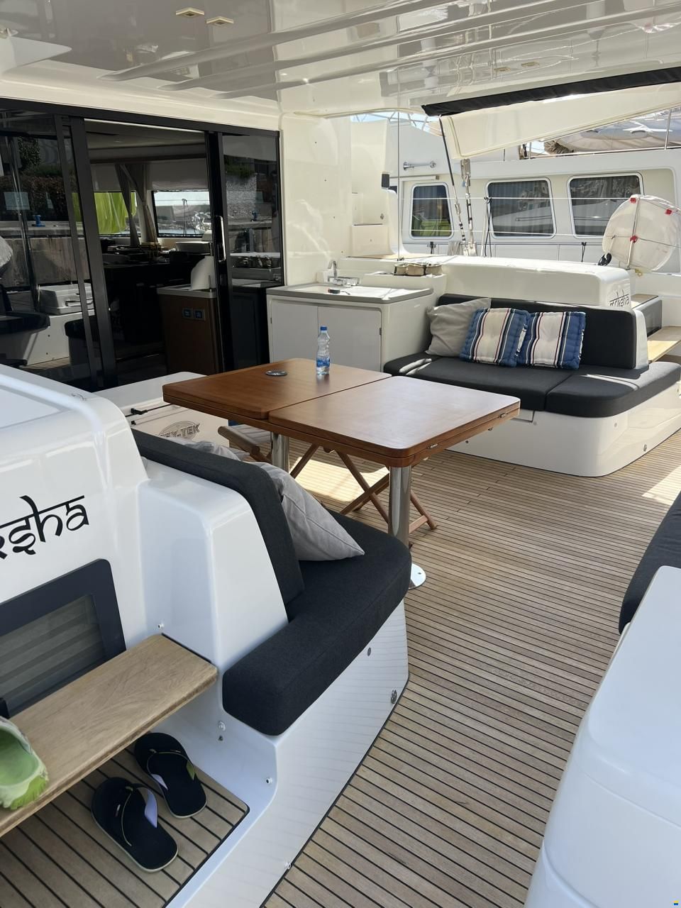 Lagoon 50