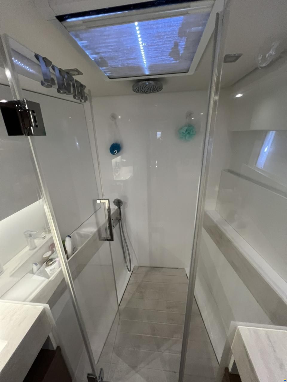 Lagoon 50