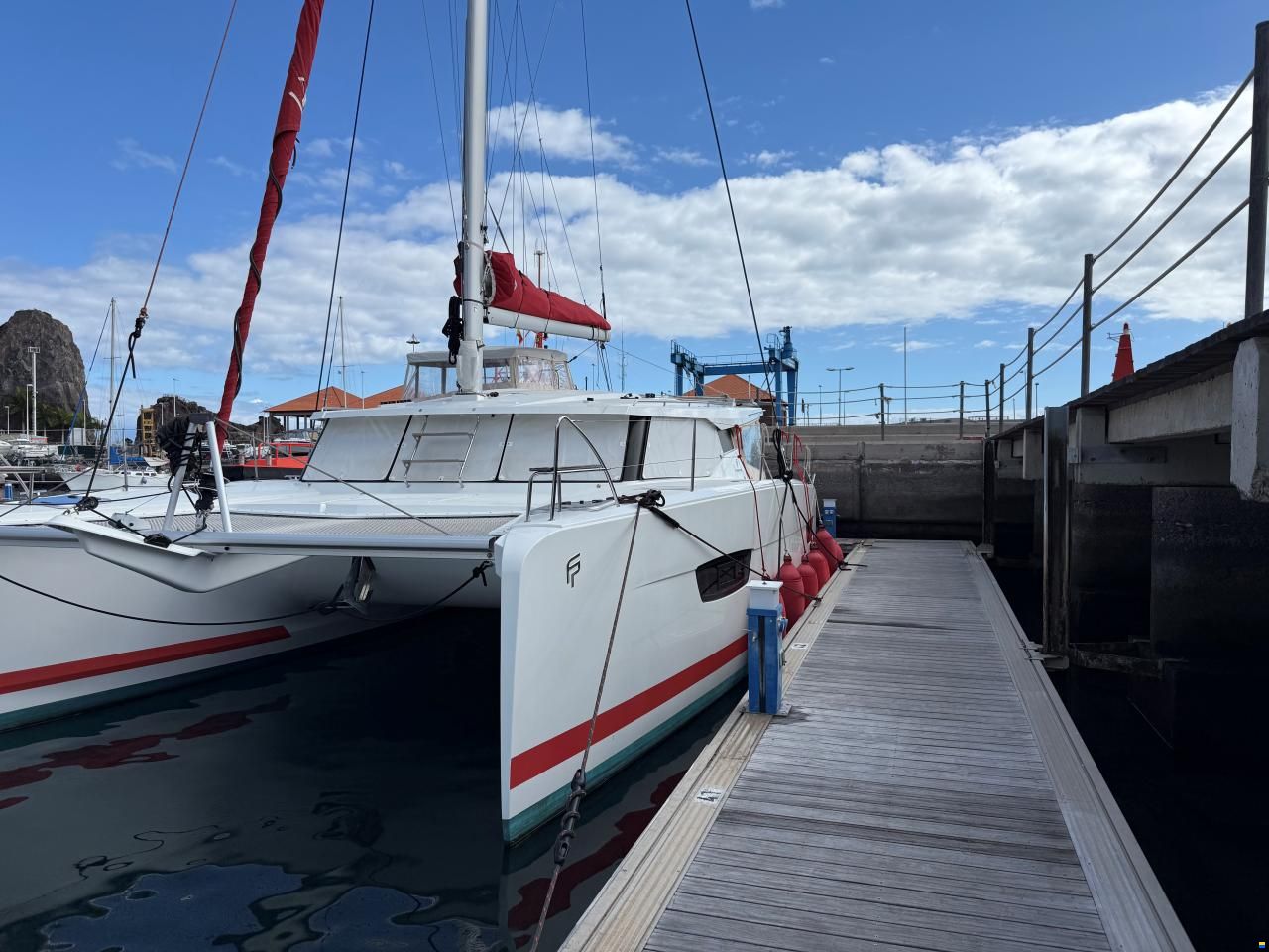 Fountaine Pajot Isla 40