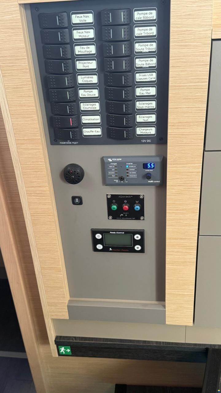 Fountaine Pajot Isla 40