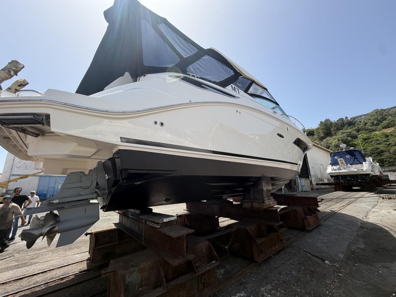 Sea Ray 320 Sundancer