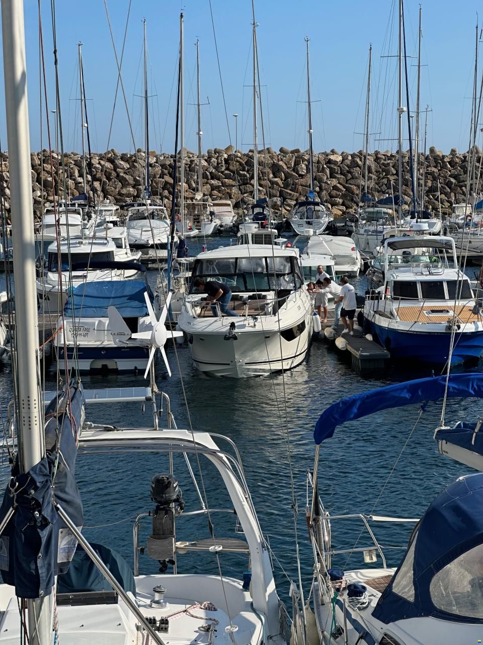 Sea Ray 320 Sundancer