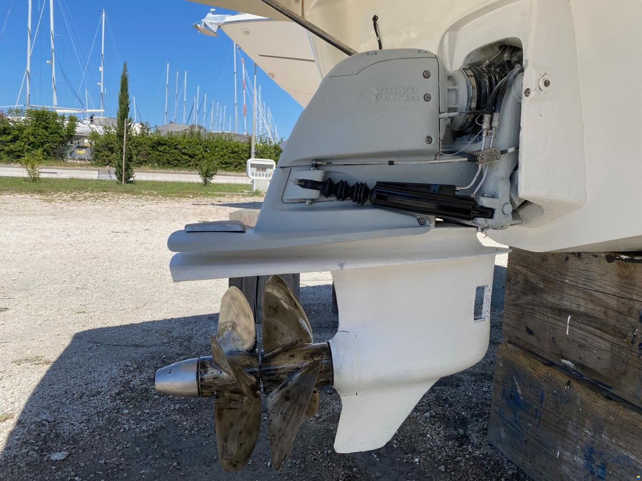 Cranchi Zaffiro 28