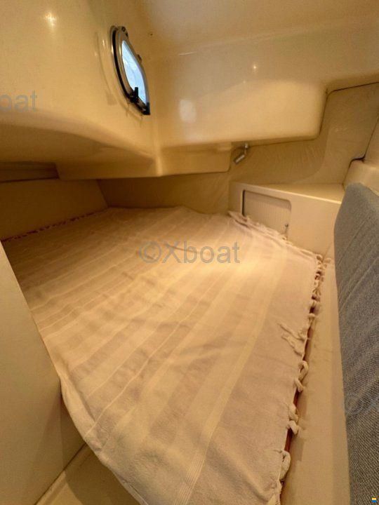 Sessa OYSTER 27