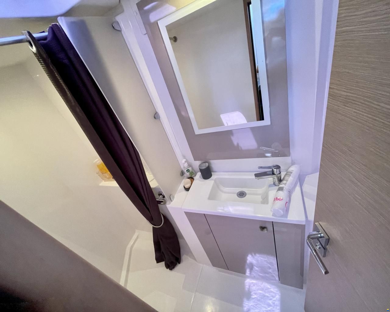 Fountaine Pajot Isla 40 Owner's Version