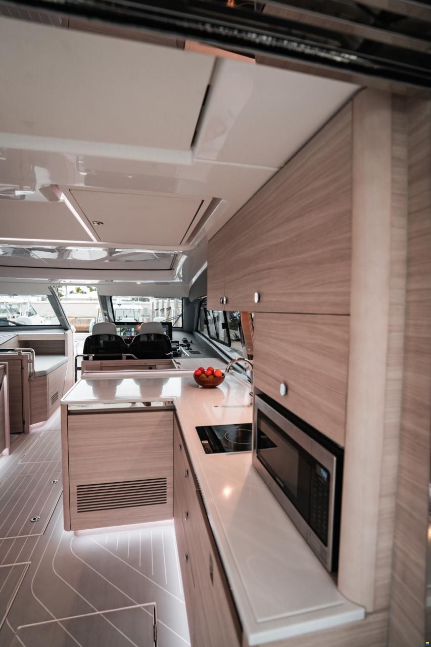 Aquila Catamarans 42 Coupe