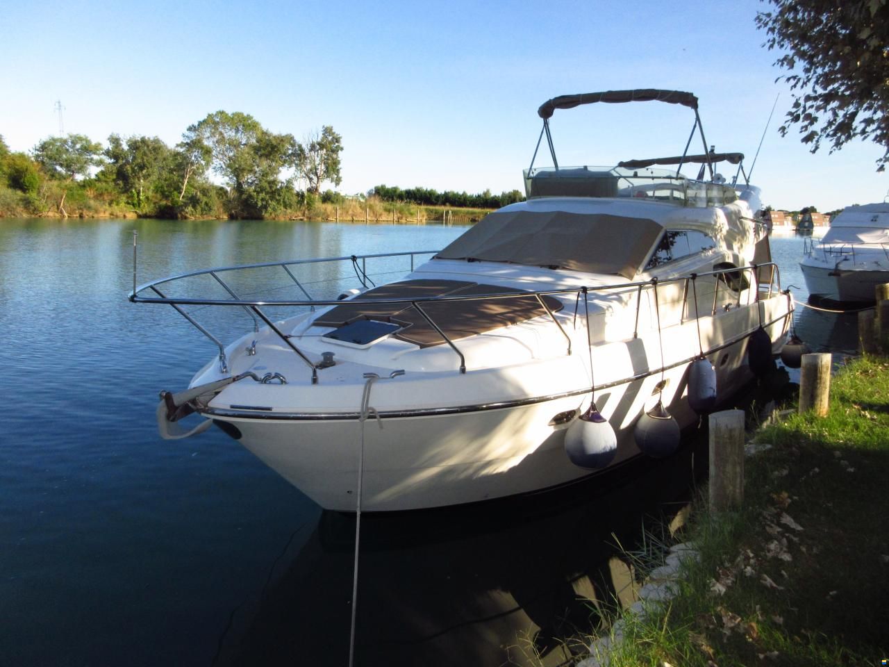 Ferretti 430 Fly