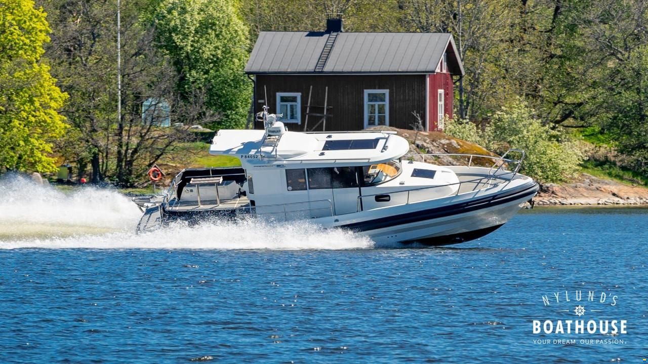 Paragon Yachts 31 Cabin