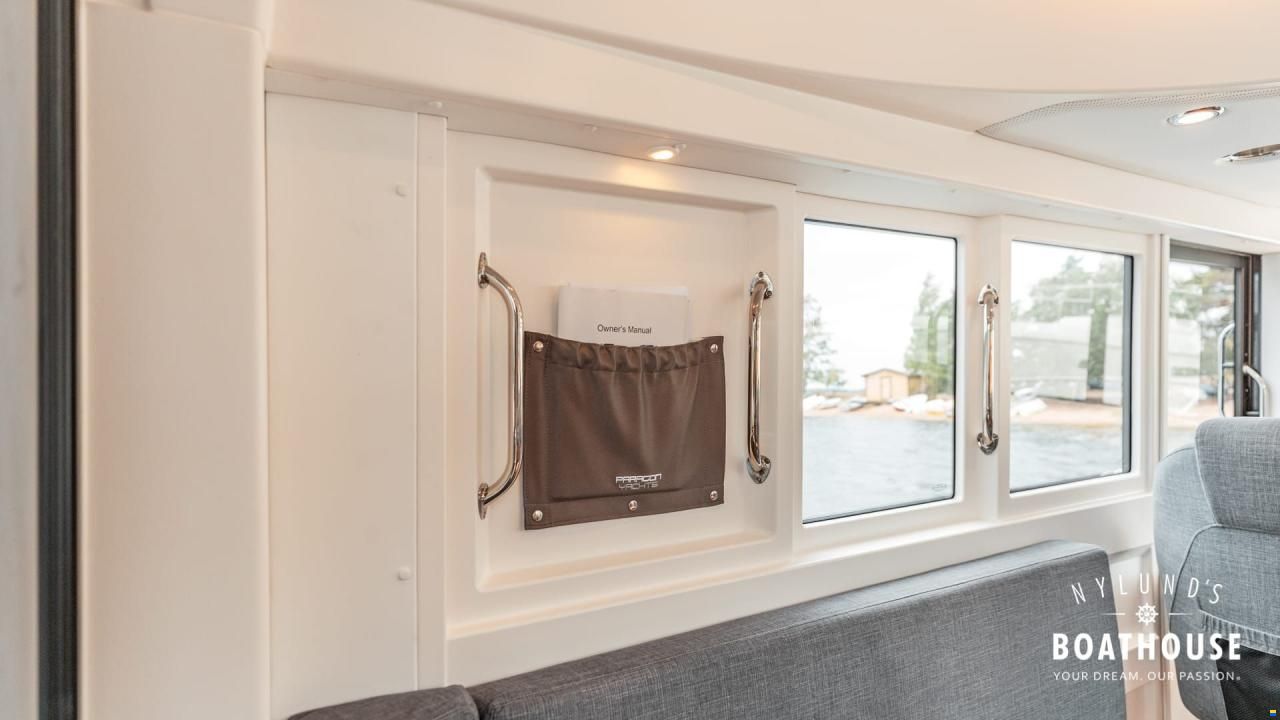 Paragon Yachts 31 Cabin