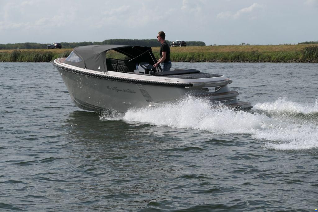 Oud Huijzer 650 Tender