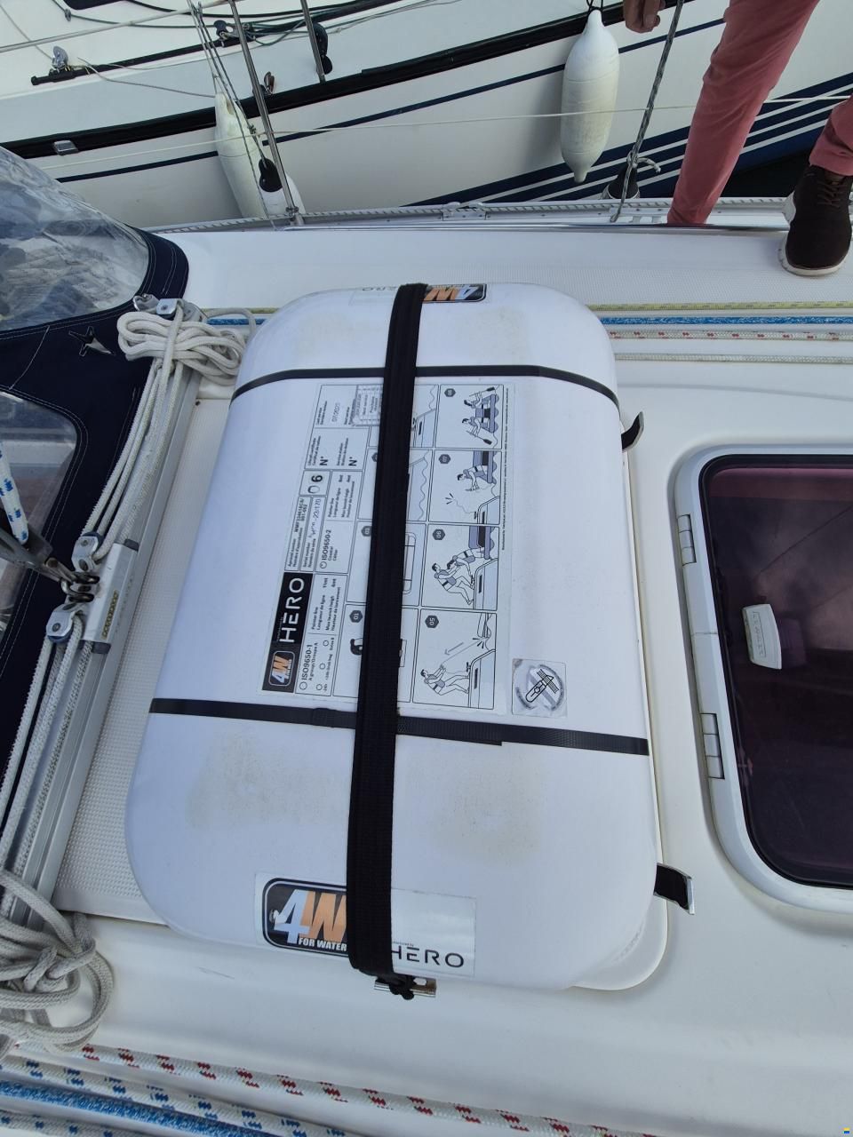 Bavaria 33 cruiser
