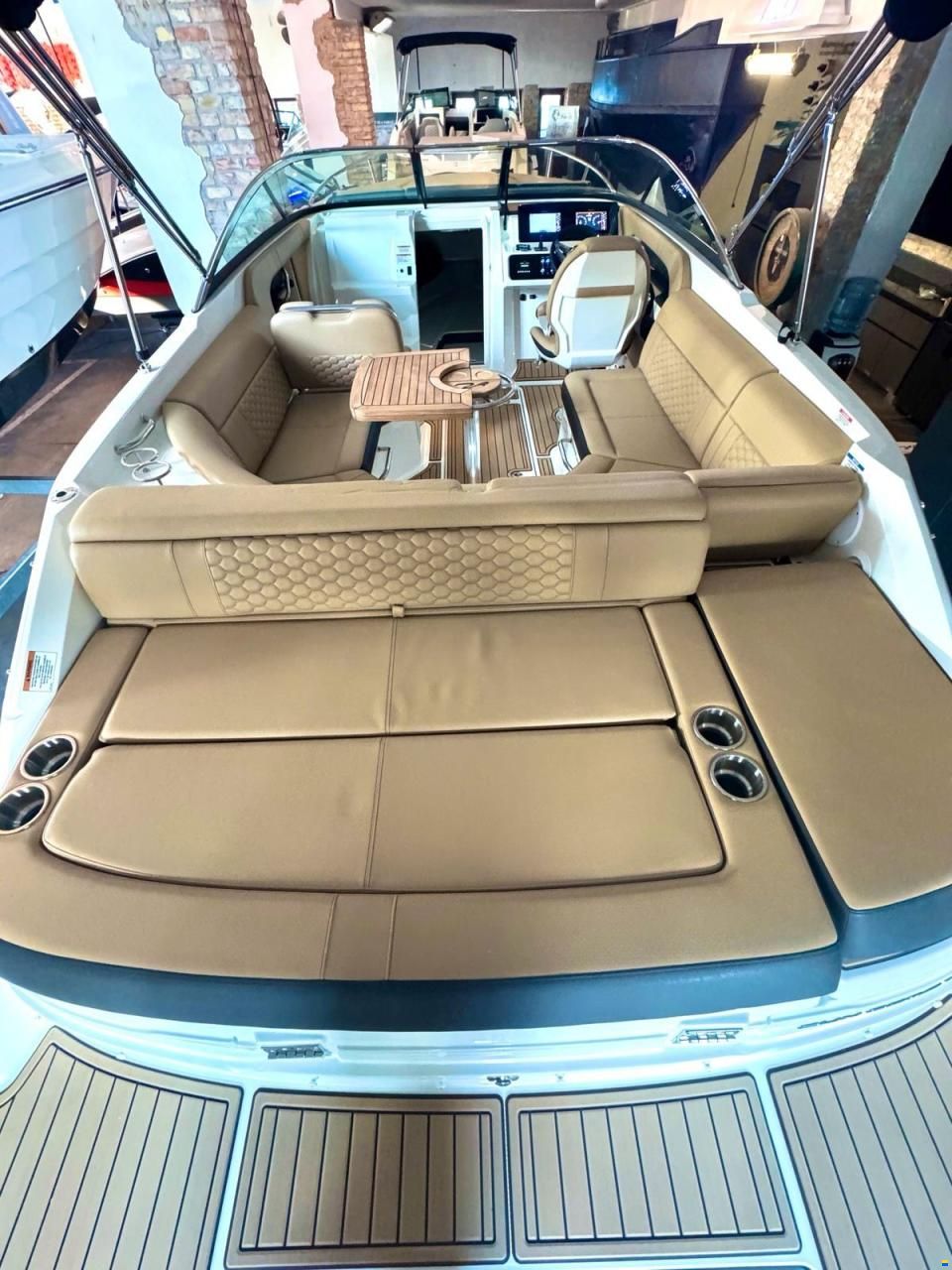 Sea Ray 250 SunSport