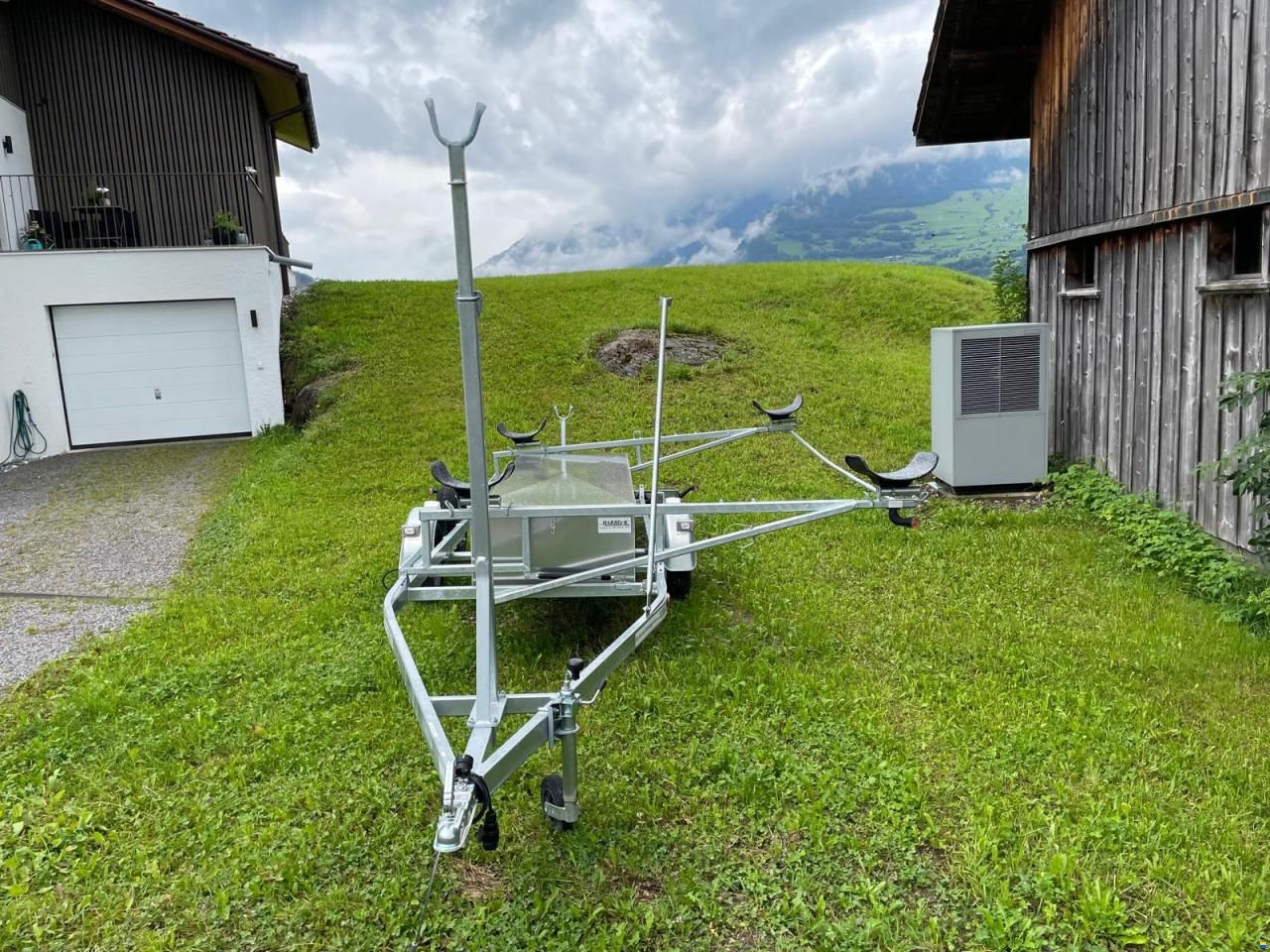 Harbeck Katamaran Trailer