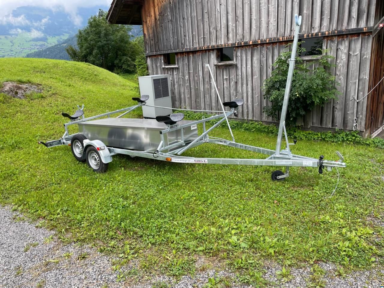 Harbeck Katamaran Trailer