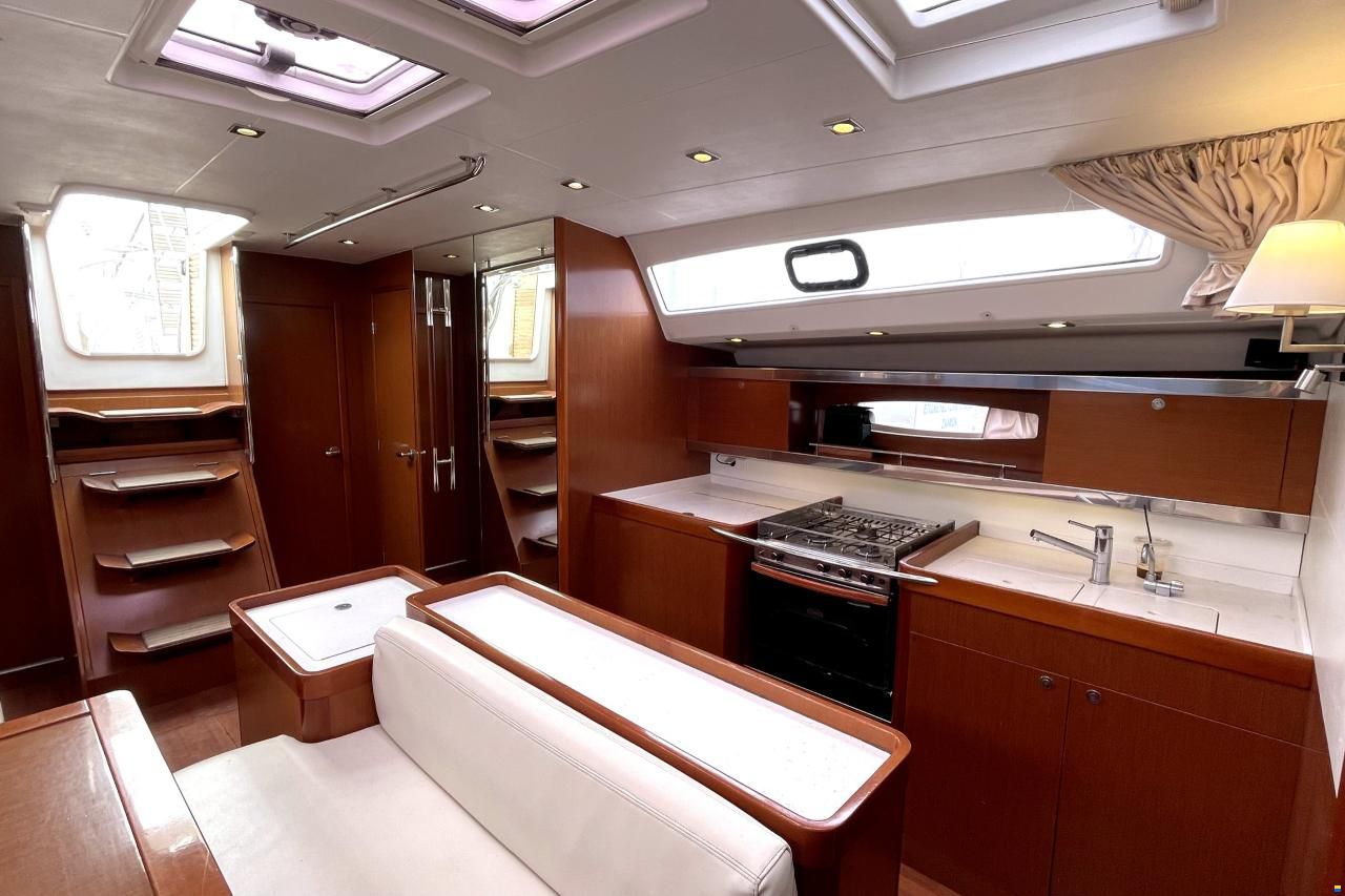 Beneteau Oceanis 50 Family A/C