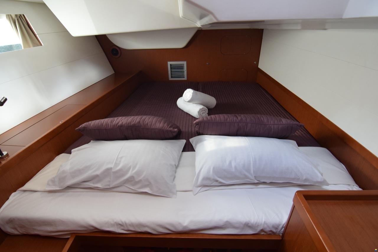 Beneteau Oceanis 48 A/C