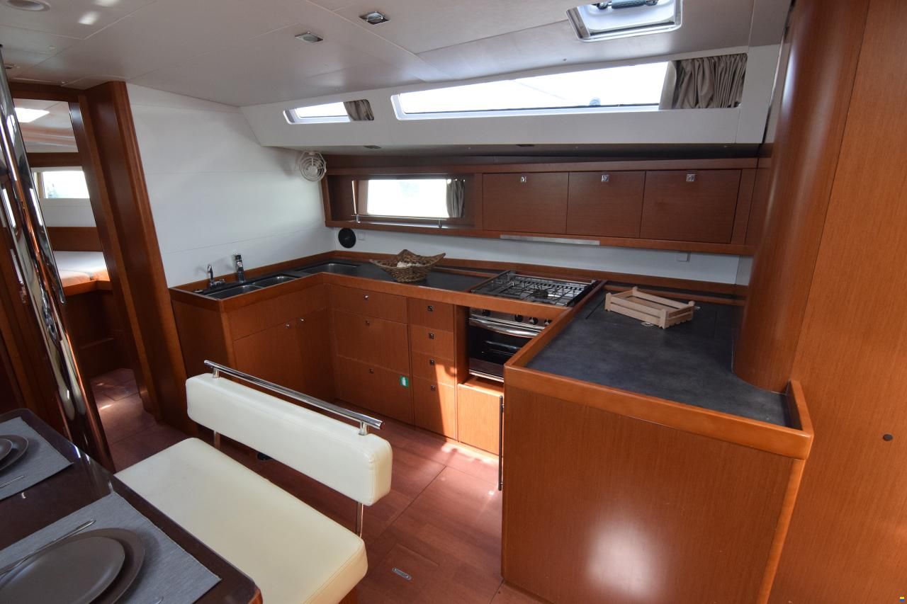 Beneteau Oceanis 48 A/C