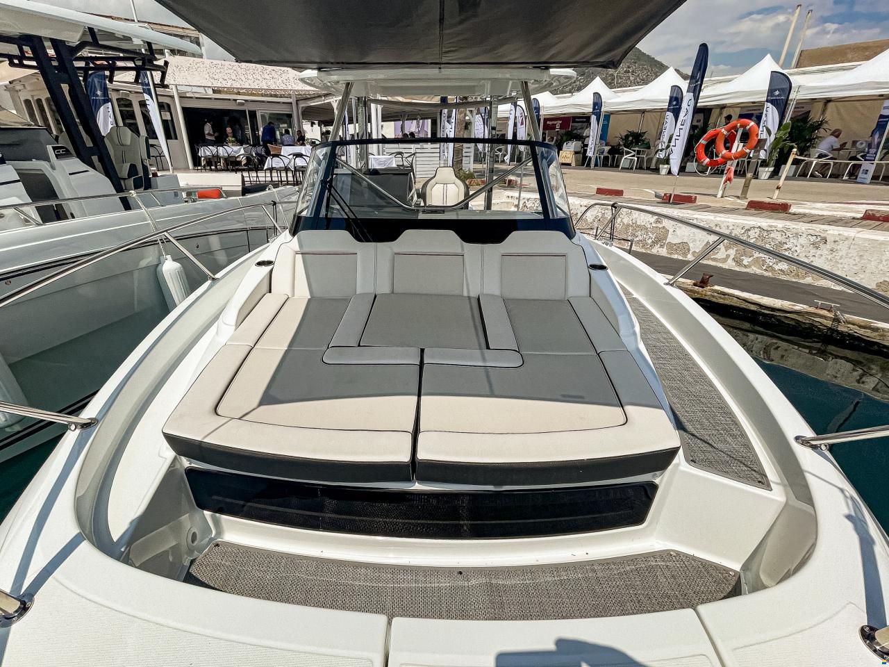 Jeanneau Cap Camarat 9.0 WA S2 (Mit Bodenseezulas