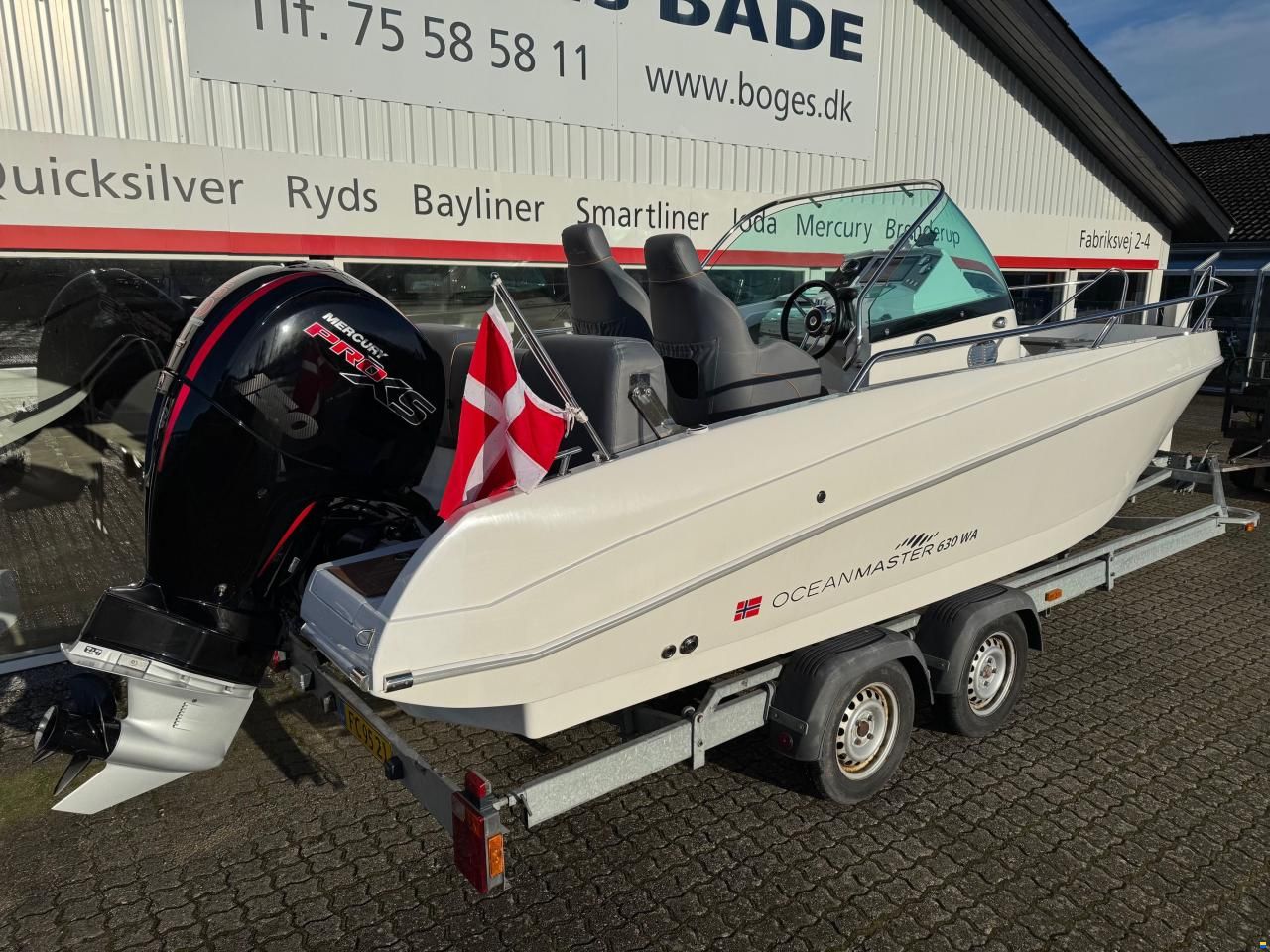 Ocean Master (PL) 630 WA med 150 hk Mercury ProXS 4 takt 3
