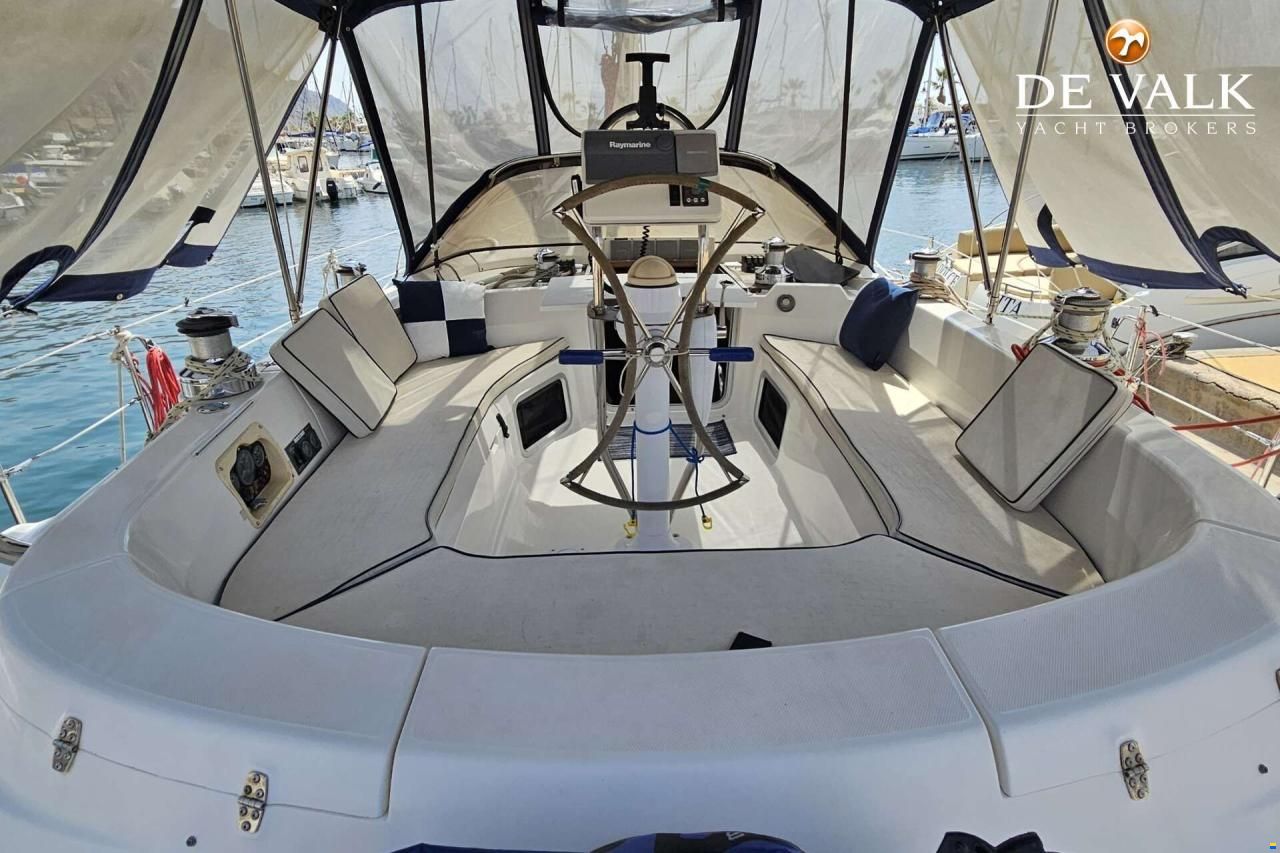 Hunter Marine Passage 450