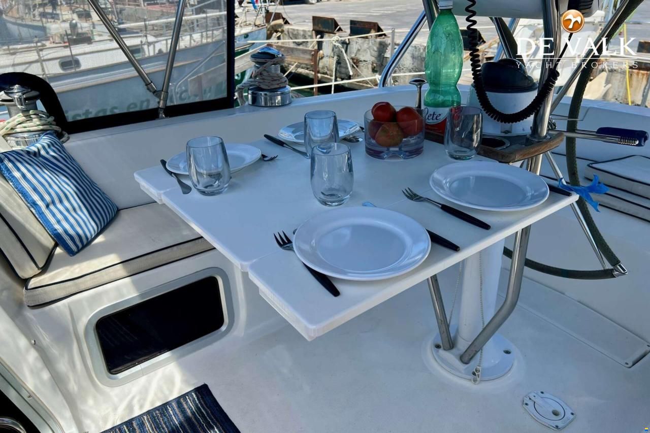 Hunter Marine Passage 450