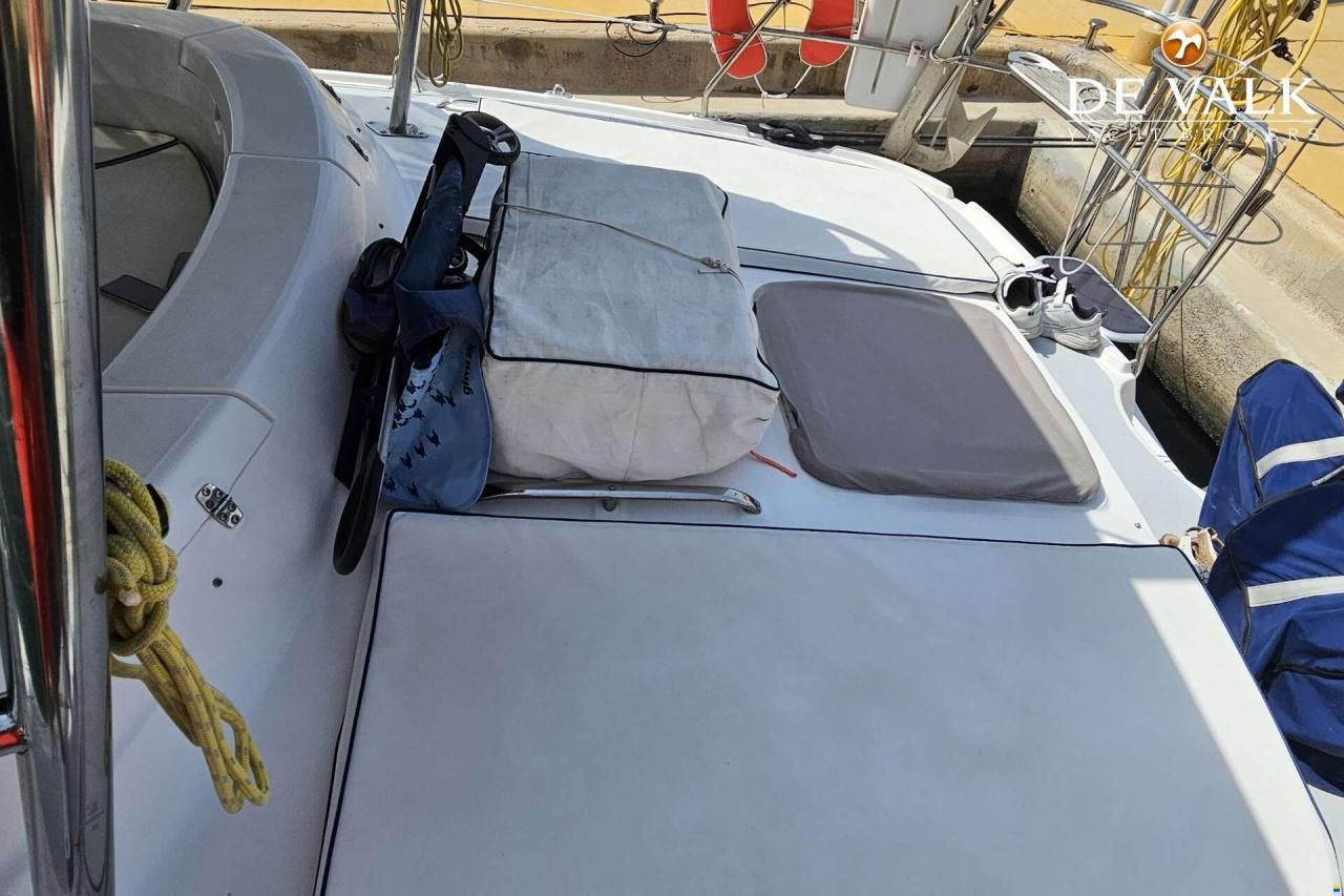 Hunter Marine Passage 450
