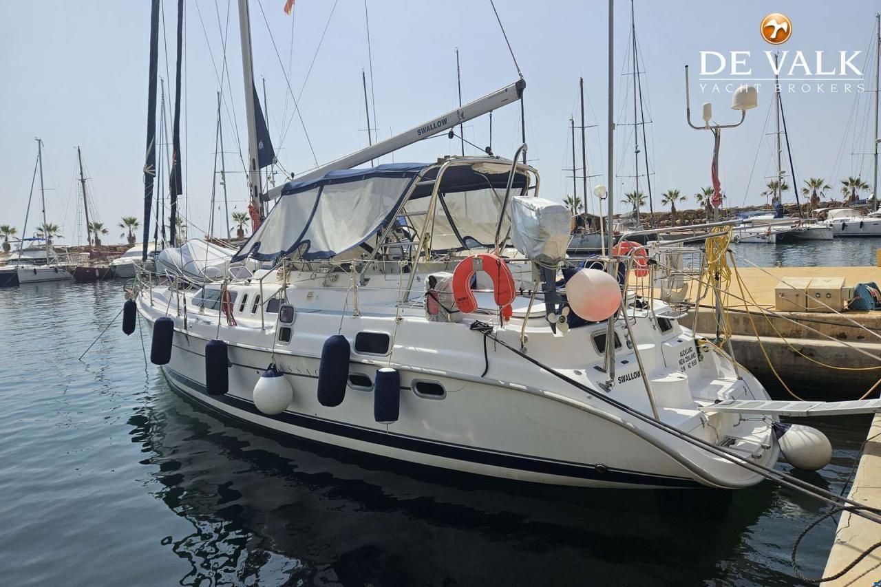Hunter Marine Passage 450