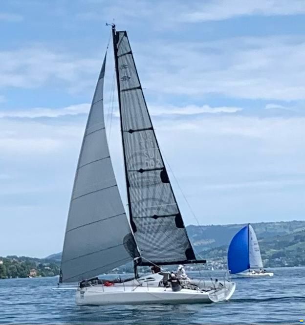 Aeolos Composites P 30