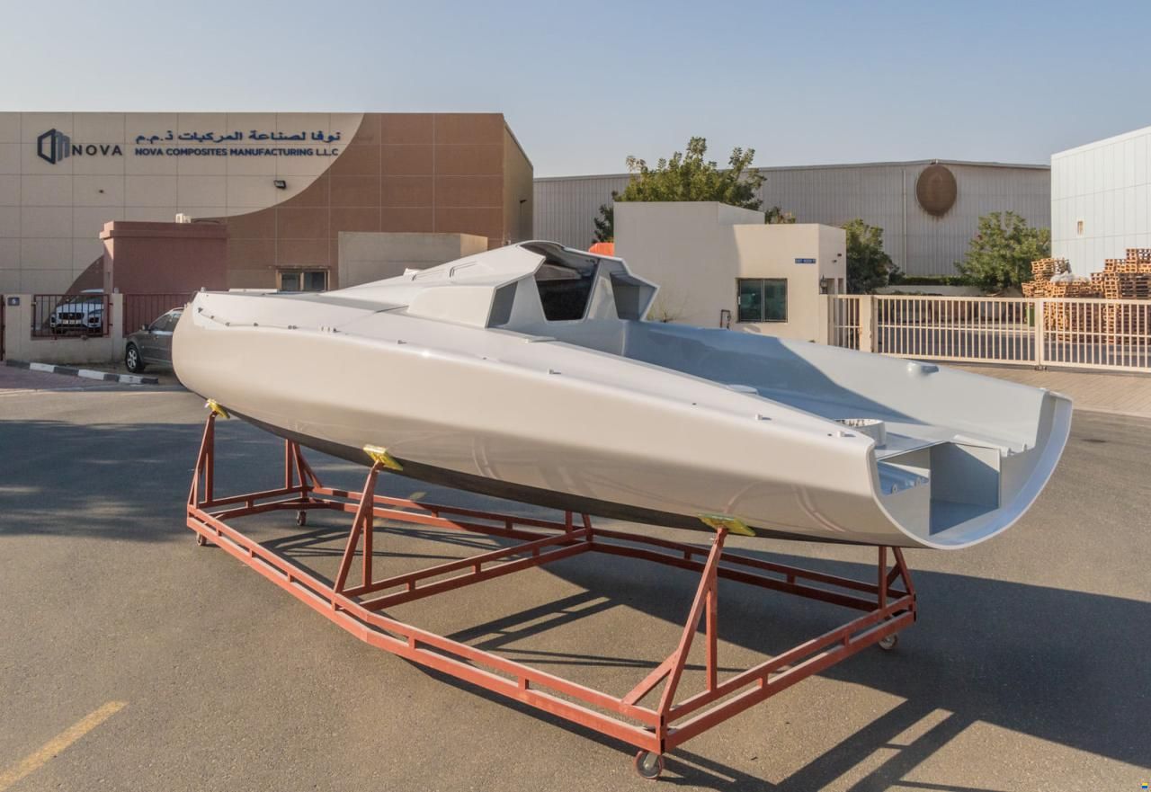 Aeolos Composites P 30