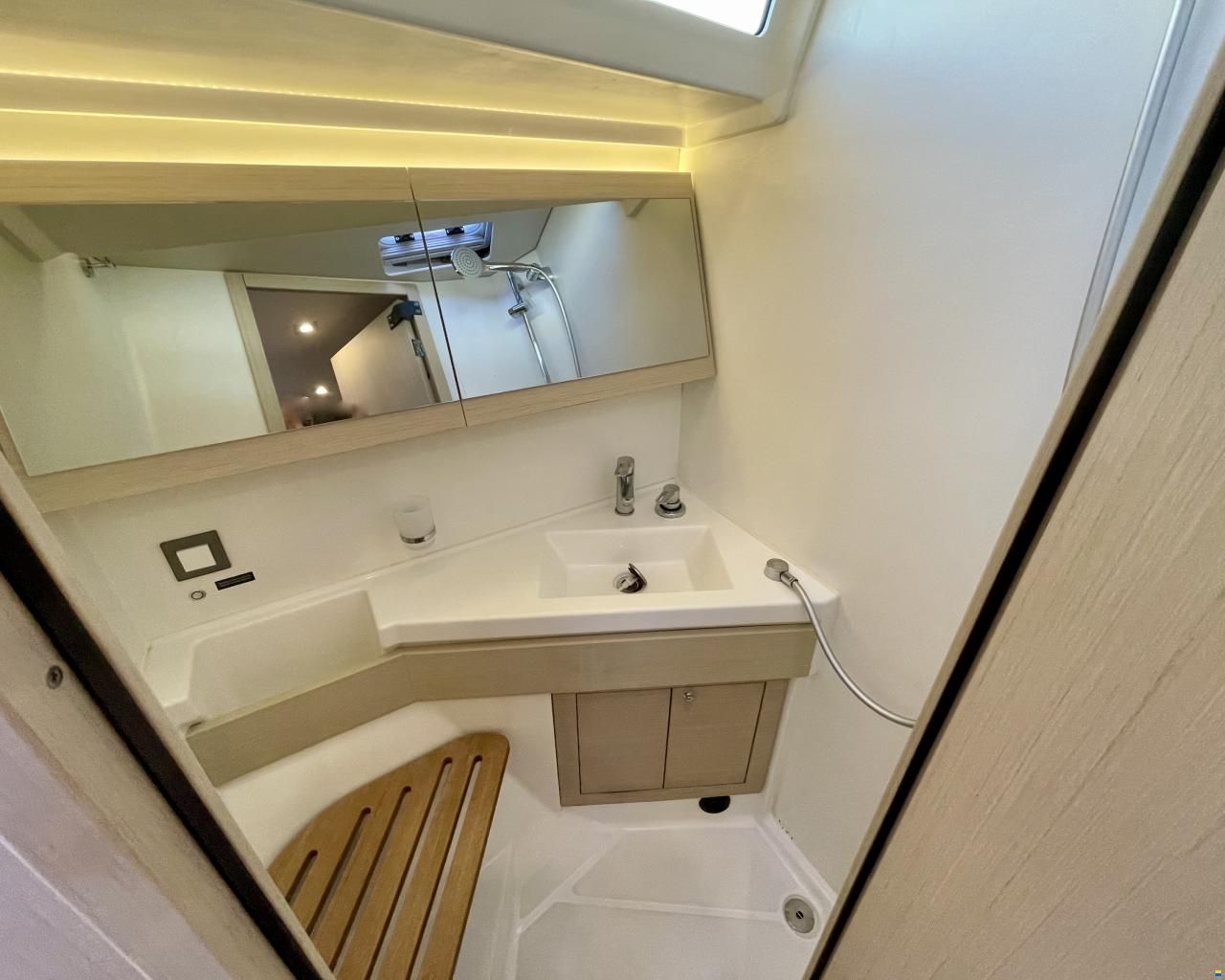 Beneteau Oceanis 46.1