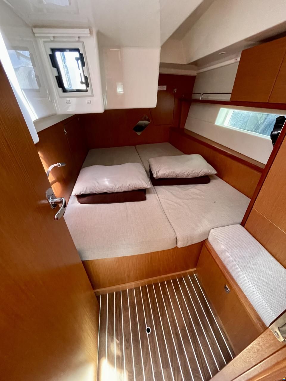 Bavaria Cruiser C45 Style