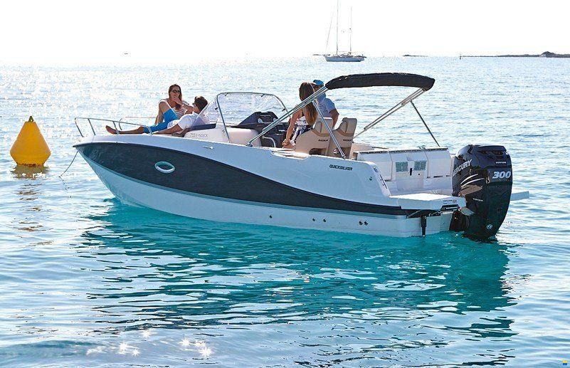 Quicksilver ACTIV 755 SUNDECK