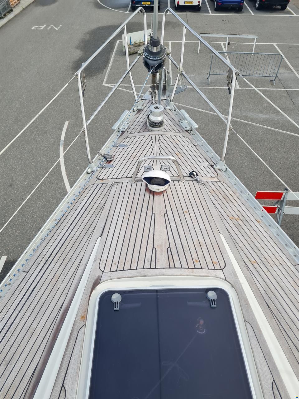 Sweden Yachts 370