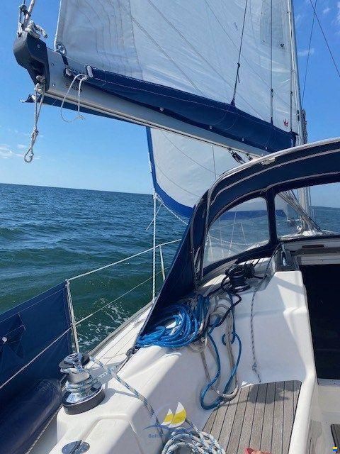 Bavaria 36-