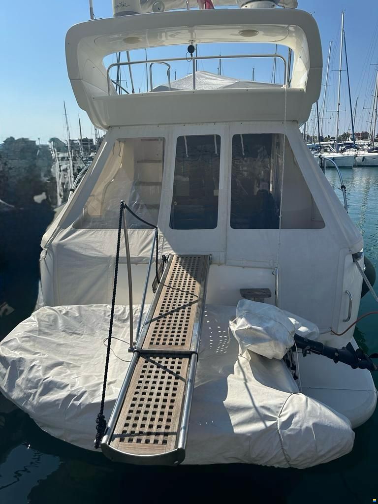 Azimut 39 Fly