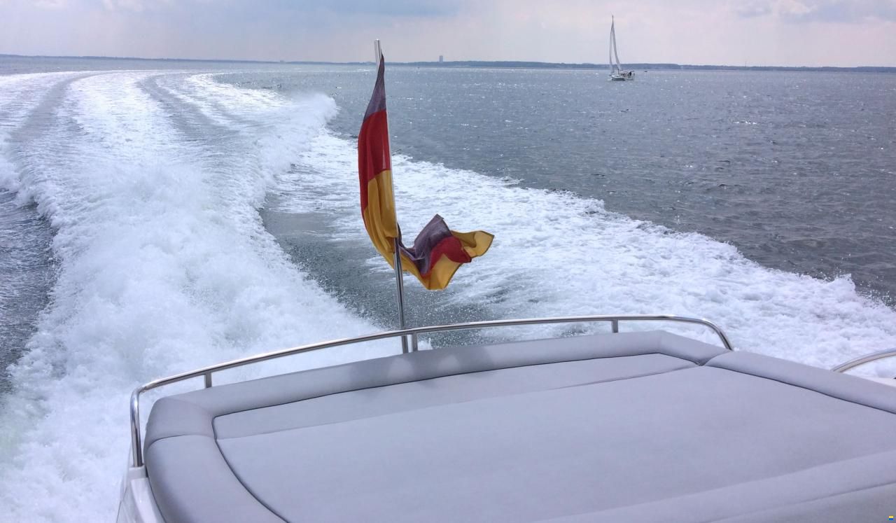 Sunseeker Camargue 50