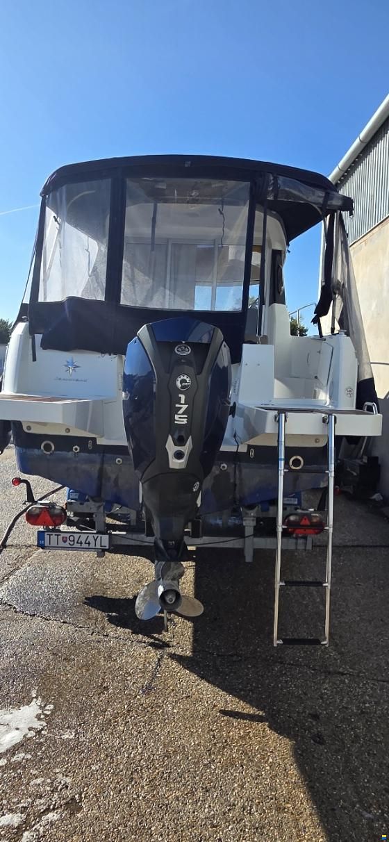 Jeanneau Merry Fisher 695