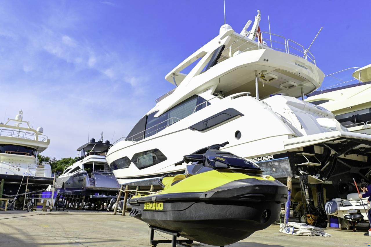 Sunseeker 76 Yacht