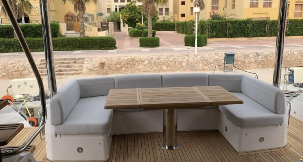 Sunseeker 76 Yacht