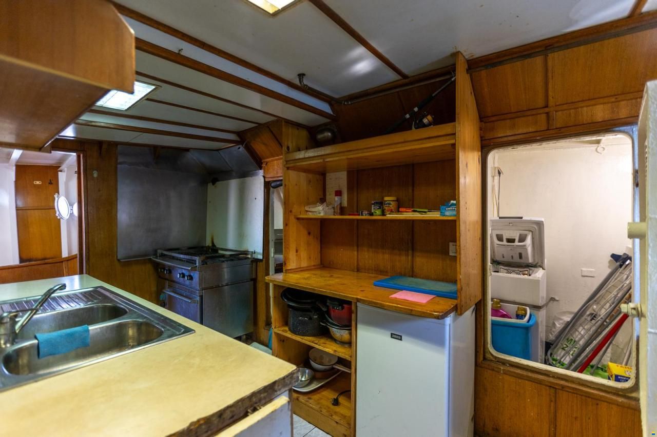 VOGA PASSENGER TOURIST SHIP