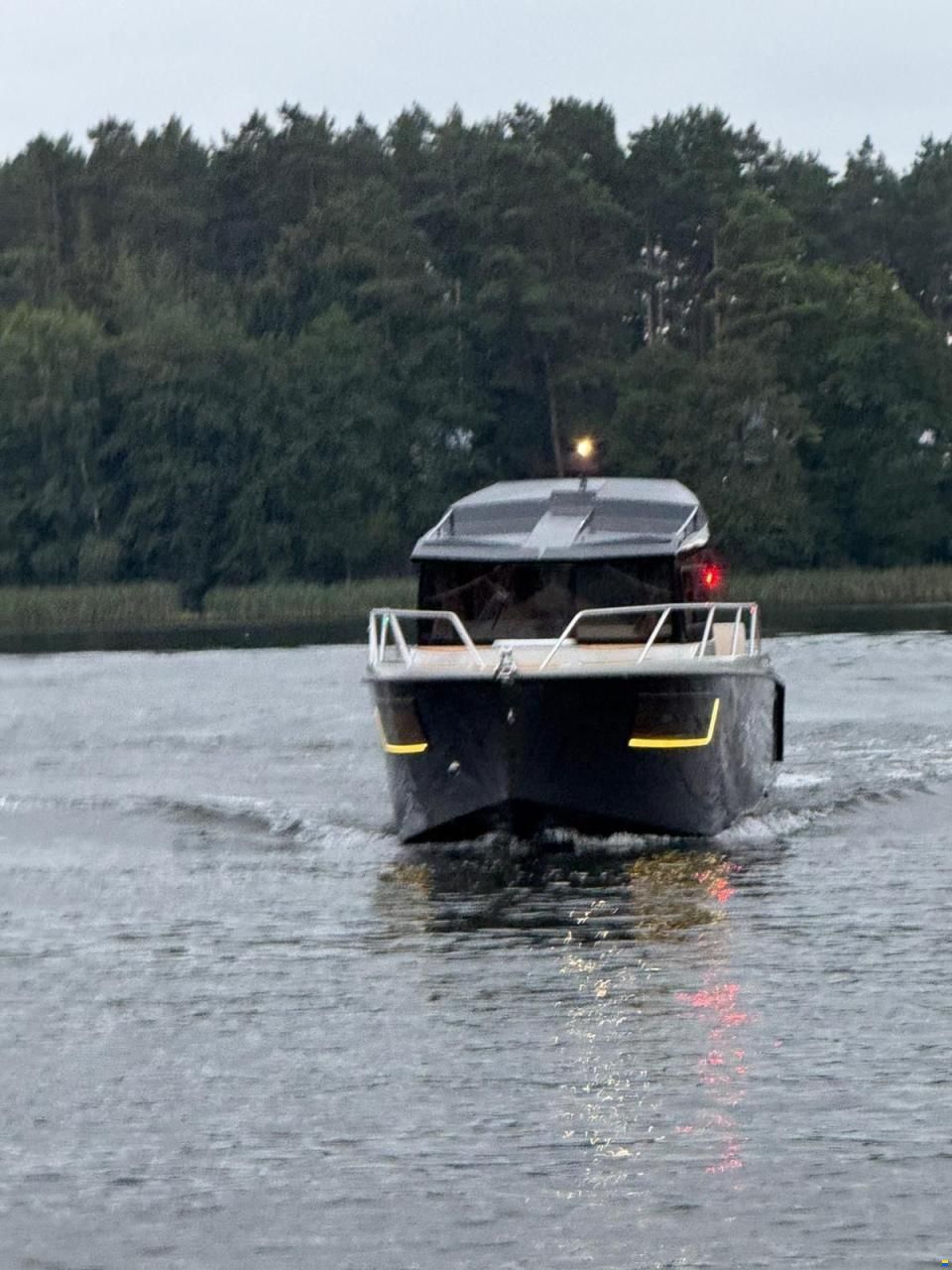 Manara 775 Pilothouse Pleasure