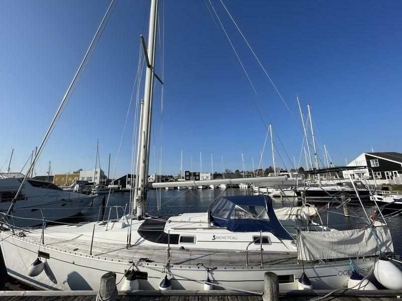 Beneteau Oceanis 390
