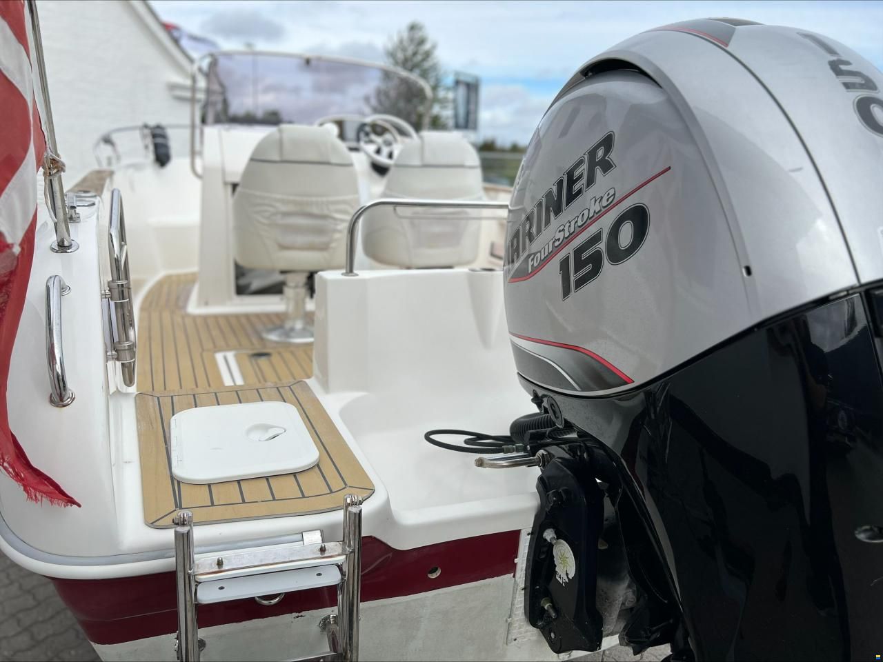 Atlantic Yachts 635 WA, Mariner F150 EFI