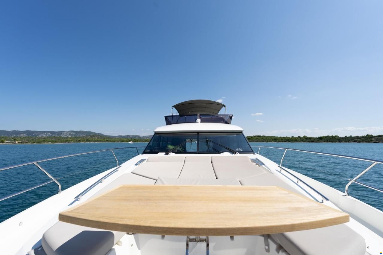 Prestige 590