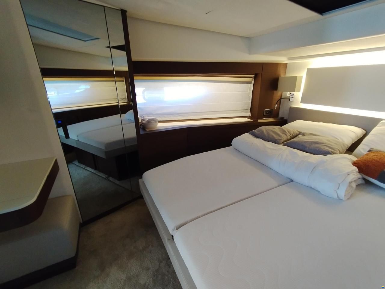 Prestige 590