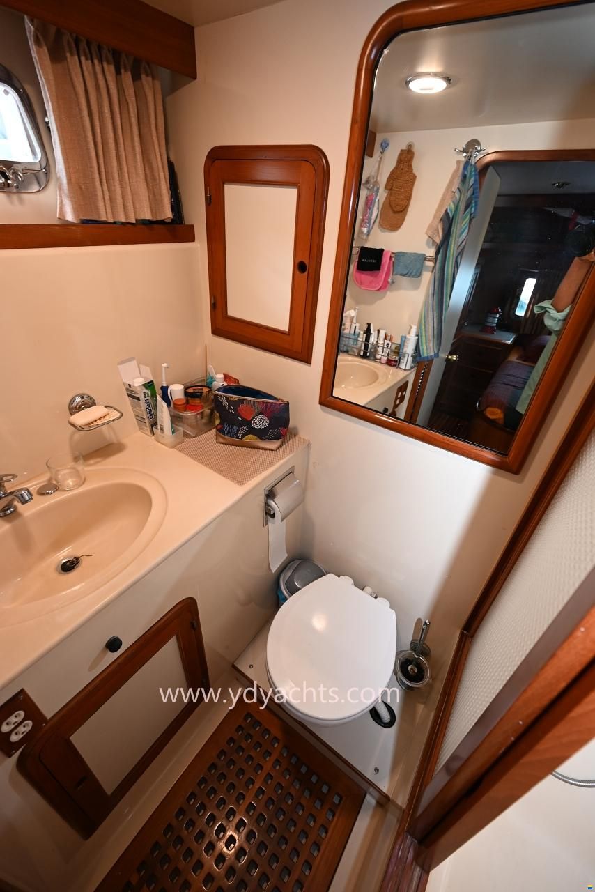 Marine Trader 44 Sundeck