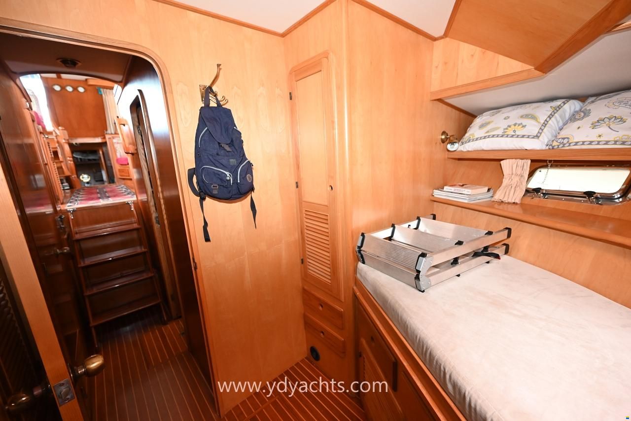 Marine Trader 44 Sundeck