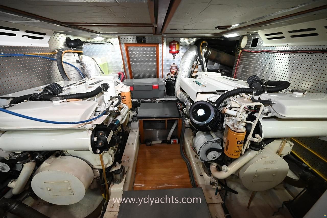 Marine Trader 44 Sundeck